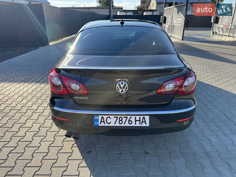 Купе Volkswagen CC / Passat CC 2009 в Луцке