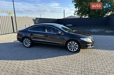 Купе Volkswagen CC / Passat CC 2009 в 