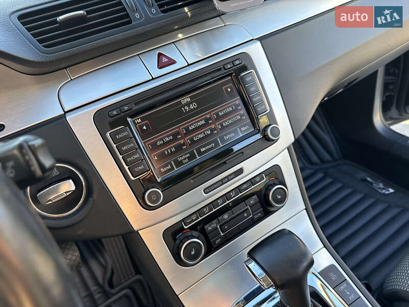 Купе Volkswagen CC / Passat CC 2009 в Луцке