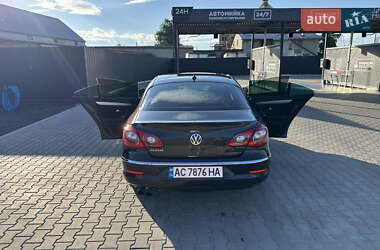 Купе Volkswagen CC / Passat CC 2009 в 