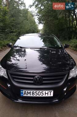 Купе Volkswagen CC / Passat CC 2010 в 