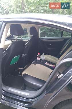Купе Volkswagen CC / Passat CC 2010 в 