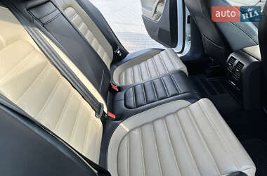 Купе Volkswagen CC / Passat CC 2012 в 