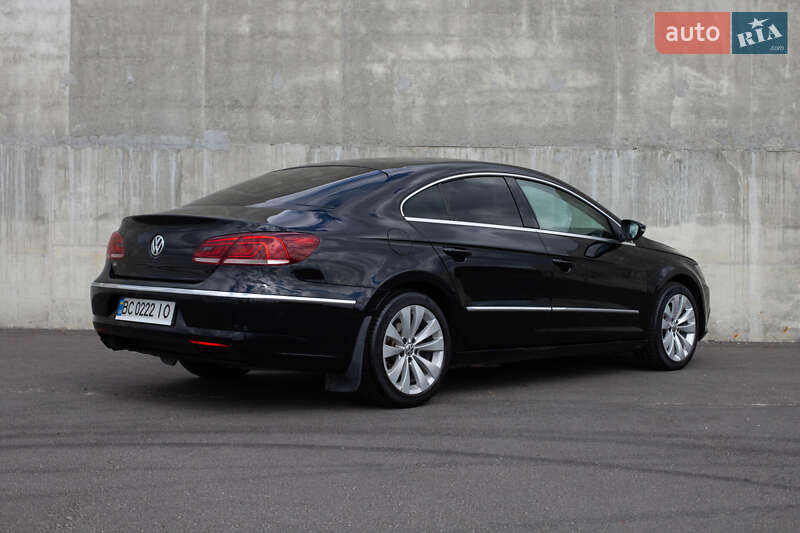 Купе Volkswagen CC / Passat CC 2013 в Львове