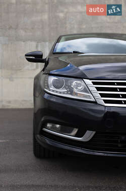 Купе Volkswagen CC / Passat CC 2013 в 