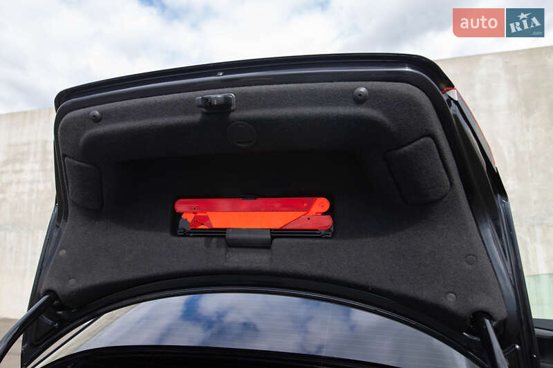 Купе Volkswagen CC / Passat CC 2013 в Львове