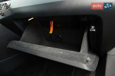 Купе Volkswagen CC / Passat CC 2013 в 
