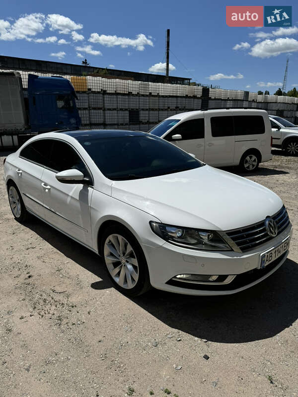 Купе Volkswagen CC / Passat CC 2015 в Калиновке
