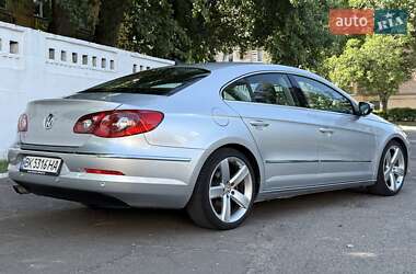 Купе Volkswagen CC / Passat CC 2008 в 