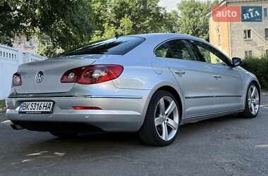 Купе Volkswagen CC / Passat CC 2008 в 