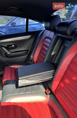 Купе Volkswagen CC / Passat CC 2012 в 