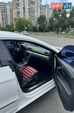 Купе Volkswagen CC / Passat CC 2012 в 