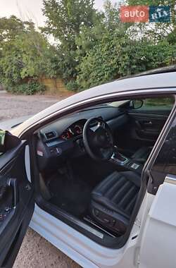 Купе Volkswagen CC / Passat CC 2014 в 