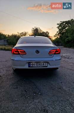 Купе Volkswagen CC / Passat CC 2014 в 