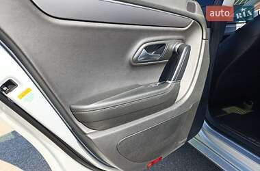 Купе Volkswagen CC / Passat CC 2012 в 