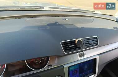 Купе Volkswagen CC / Passat CC 2012 в 