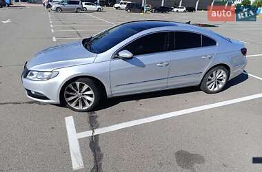Купе Volkswagen CC / Passat CC 2012 в 