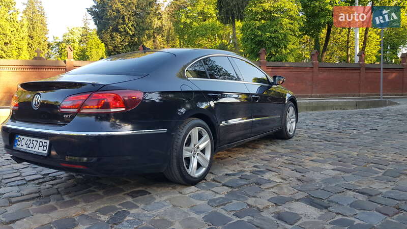 Купе Volkswagen CC / Passat CC 2013 в Львові
