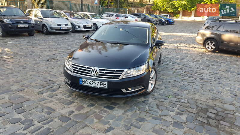 Купе Volkswagen CC / Passat CC 2013 в Львові