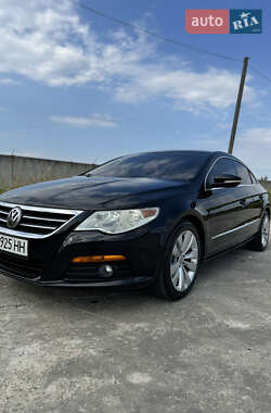 Купе Volkswagen CC / Passat CC 2009 в 