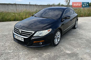 Купе Volkswagen CC / Passat CC 2009 в 