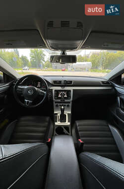 Купе Volkswagen CC / Passat CC 2013 в 