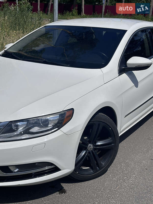 Купе Volkswagen CC / Passat CC 2012 в Житомирі