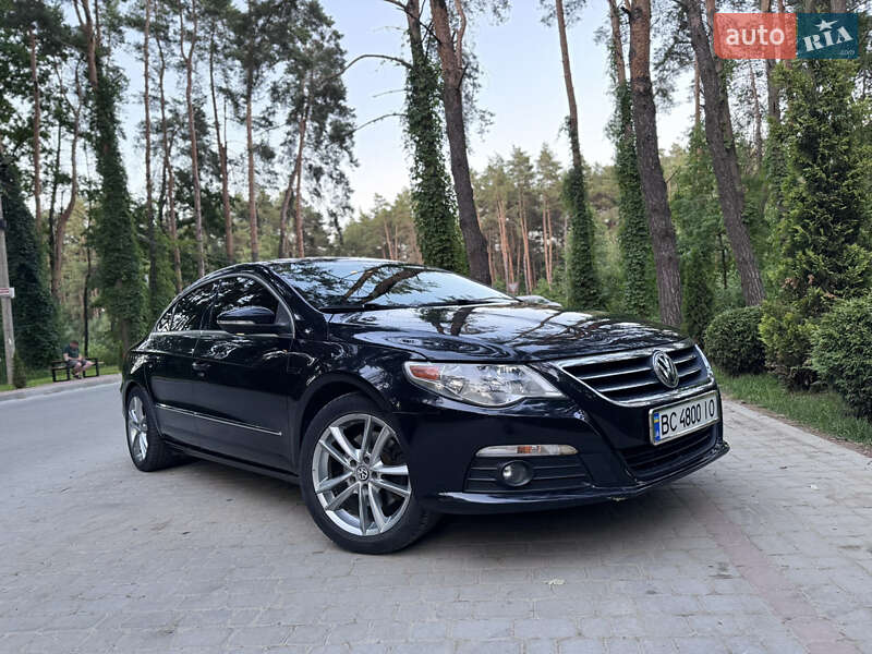 Купе Volkswagen CC / Passat CC 2008 в Львове