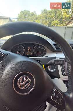 Купе Volkswagen CC / Passat CC 2010 в 