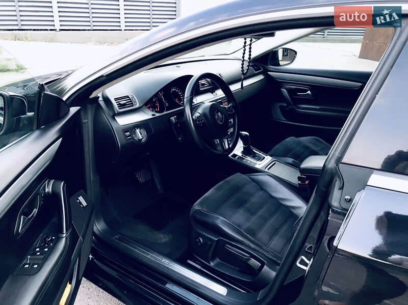 Купе Volkswagen CC / Passat CC 2012 в Днепре