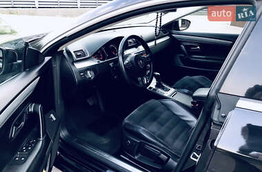 Купе Volkswagen CC / Passat CC 2012 в 
