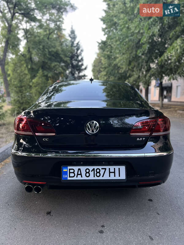 Купе Volkswagen CC / Passat CC 2012 в Кропивницькому