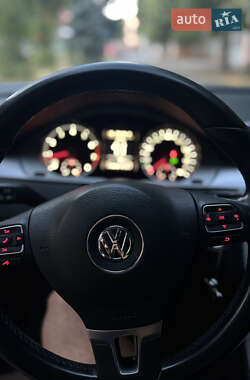 Купе Volkswagen CC / Passat CC 2012 в 