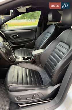 Купе Volkswagen CC / Passat CC 2014 в 