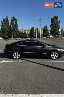 Купе Volkswagen CC / Passat CC 2012 в 