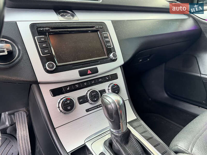 Купе Volkswagen CC / Passat CC 2012 в Днепре