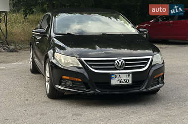 Купе Volkswagen CC / Passat CC 2010 в 