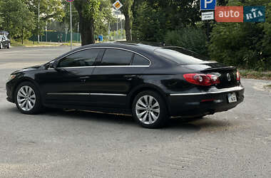 Купе Volkswagen CC / Passat CC 2010 в 