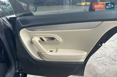 Купе Volkswagen CC / Passat CC 2010 в 