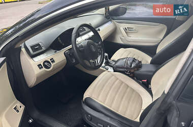 Купе Volkswagen CC / Passat CC 2010 в 
