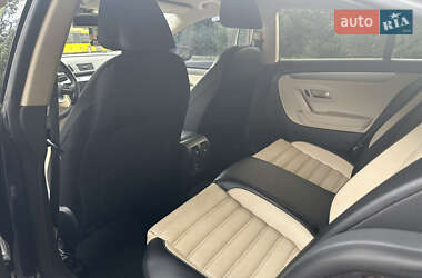 Купе Volkswagen CC / Passat CC 2010 в 
