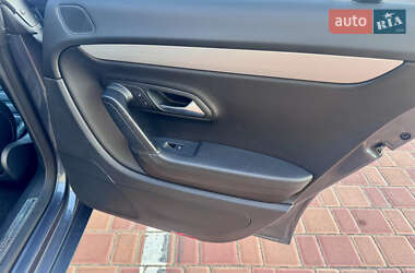 Купе Volkswagen CC / Passat CC 2013 в 