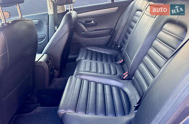 Купе Volkswagen CC / Passat CC 2013 в 