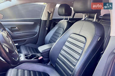 Купе Volkswagen CC / Passat CC 2013 в 