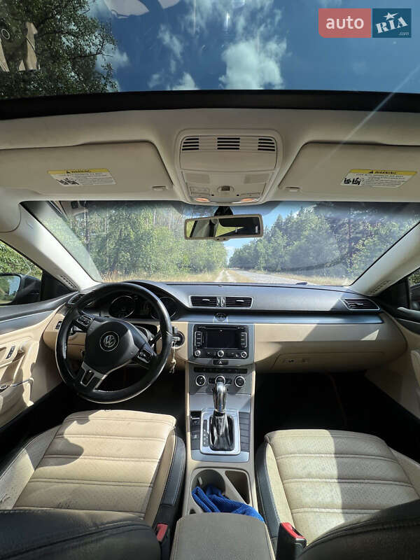 Купе Volkswagen CC / Passat CC 2012 в Андрушівці