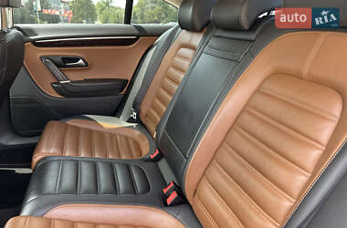 Купе Volkswagen CC / Passat CC 2012 в 