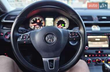 Купе Volkswagen CC / Passat CC 2013 в 