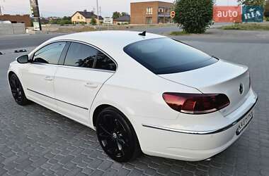 Купе Volkswagen CC / Passat CC 2013 в 