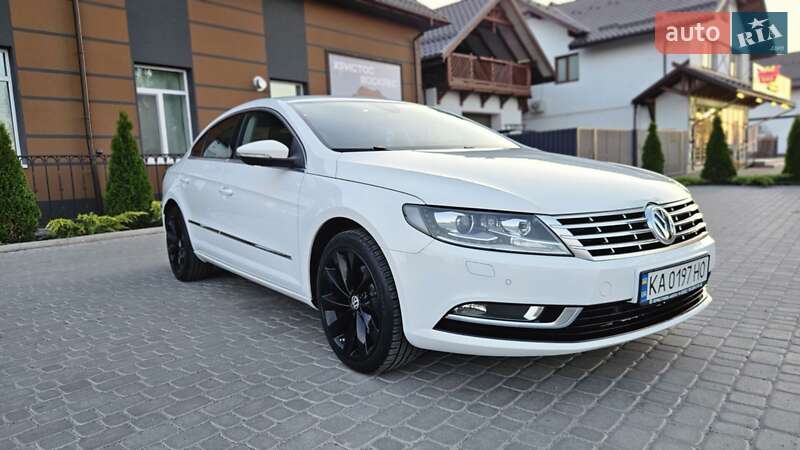 Купе Volkswagen CC / Passat CC 2013 в 