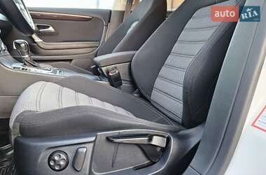 Купе Volkswagen CC / Passat CC 2013 в 